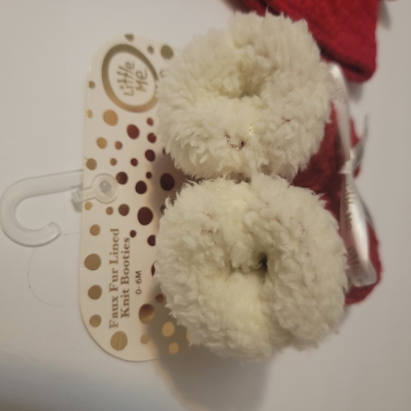 2 of set adorable little red hat with little me.fur lined knit booties size 0-6 - Picture 3 of 8